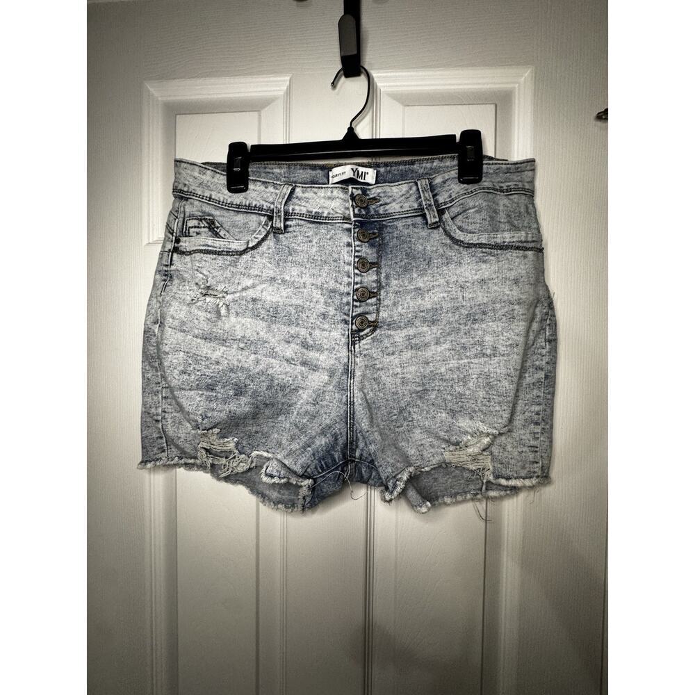 5/$25 YMI Women’s Distressed Shorts Size 17